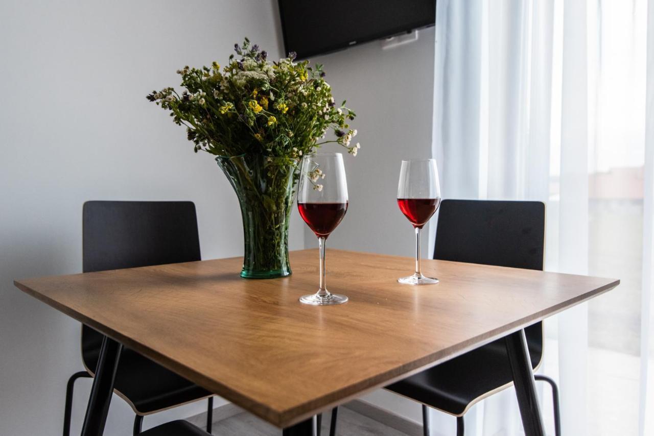 אטייק Vinorell Apartman מראה חיצוני תמונה